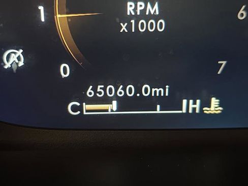 Used 2020 Lincoln Aviator Reserve w/ Equipment Group 201A image 6