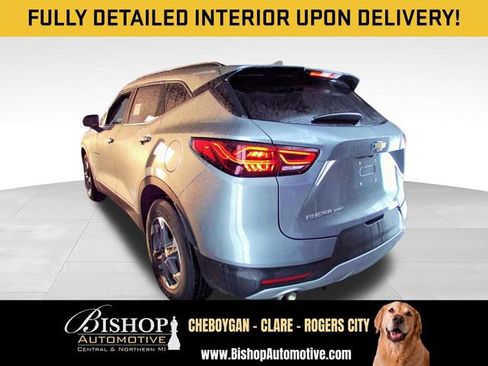 Used 2023 Chevrolet Blazer LT w/ Convenience Package AWD/4WD image 3