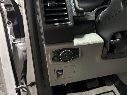 Certified 2017 Ford F150 XL w/ Equipment Group 101A Mid image 23