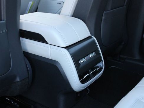 New 2026 Lincoln Nautilus Reserve image 25