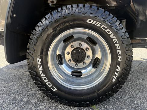 Used 2017 Ford F350 King Ranch w/ FX4 Off-Road Package image 43