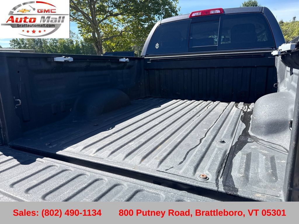 Used 2016 Toyota Tundra SR5 w/ SR5 Upgrade Package AWD/4WD image 21