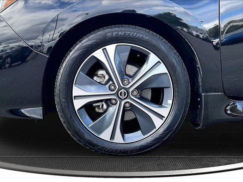 Used 2020 Nissan Leaf SV w/ SV Technology Package FWD image 33
