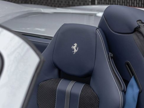 Used 2022 Ferrari F8 Tributo RWD image 58