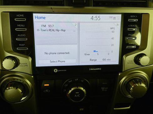 Used 2022 Toyota 4Runner SR5 image 17