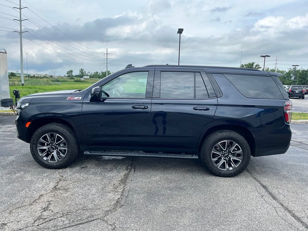 Certified 2023 Chevrolet Tahoe Z71 w/ Luxury Package AWD/4WD image 4