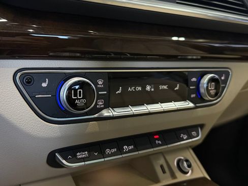 Used 2019 Audi Q5 2.0T Premium Plus w/ Premium Plus Package AWD/4WD image 23