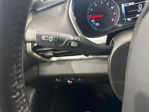 Used 2018 Chevrolet Traverse Premier w/ Driver Confidence II Package FWD image 19