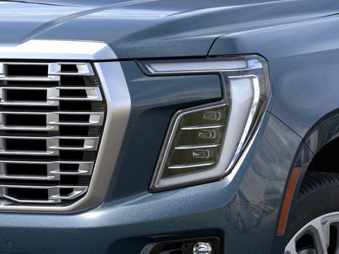 New 2026 GMC Yukon XL Denali w/ Sun & Power Step Package AWD/4WD image 10