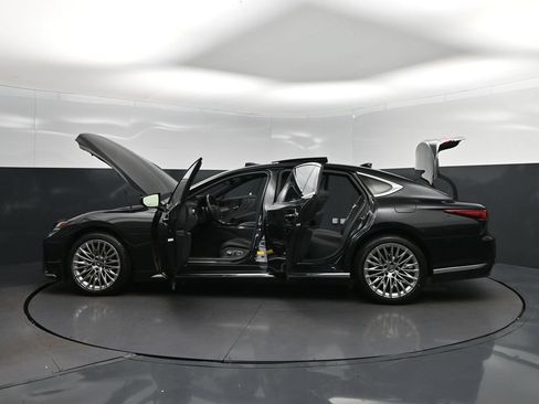 Certified 2024 Lexus LS 500 w/ Interior Upgrade Package RWD image 46