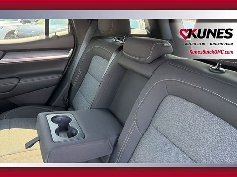 New 2026 GMC Terrain Elevation w/ LPO, Floor Liner Package image 32