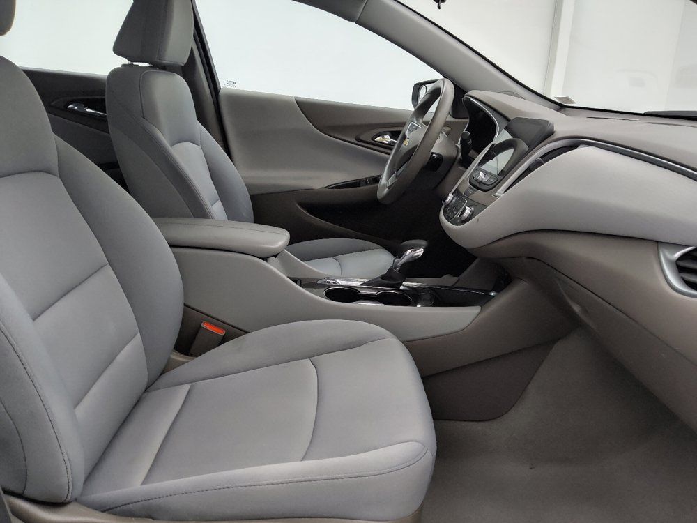 Used 2023 Chevrolet Malibu LT FWD image 21
