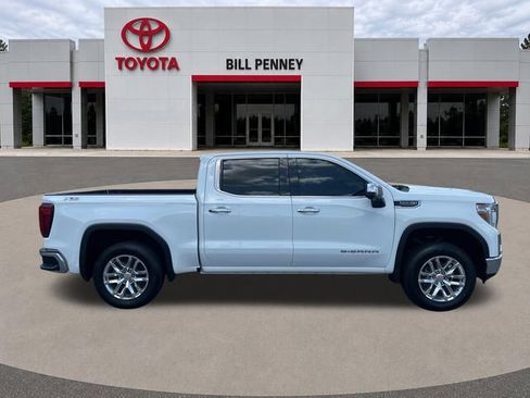 Used 2021 GMC Sierra 1500 SLT w/ SLT Premium Plus Package AWD/4WD image 6