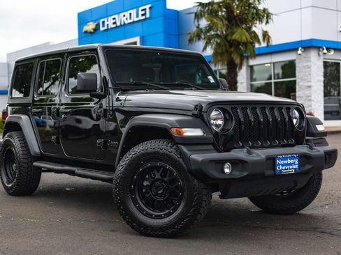 Used 2021 Jeep Wrangler Unlimited Sport AWD/4WD image 1