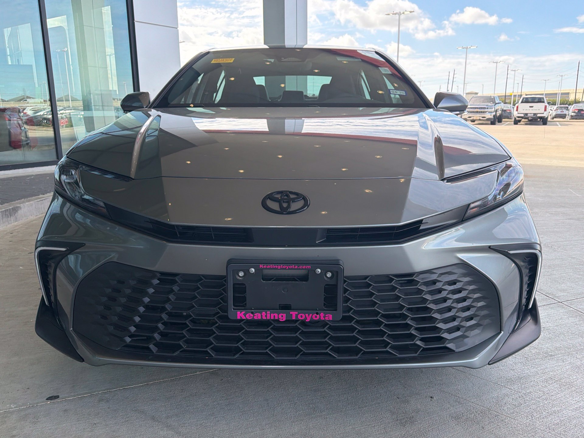 Used 2026 Toyota Camry SE w/ Convenience Package FWD image 9