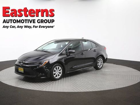 Used 2025 Toyota Corolla LE FWD image 54