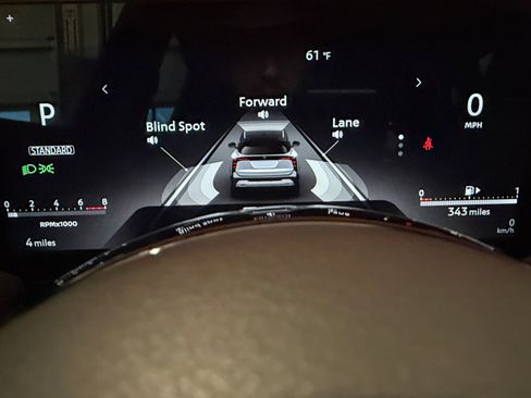 Used 2025 Nissan Kicks SR image 32