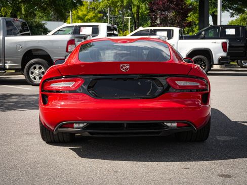 Used 2013 SRT Viper GTS w/ GTS Laguna Interior Pkg RWD image 9