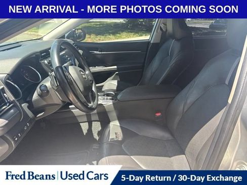 Used 2019 Toyota Camry XSE FWD image 11