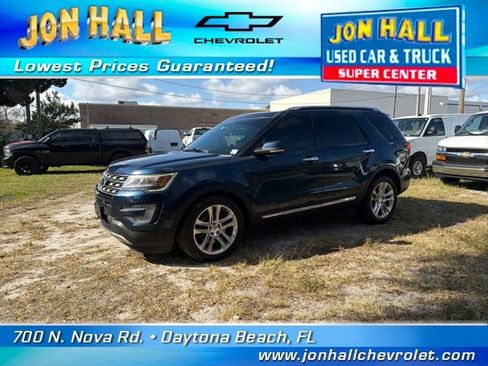 Used 2017 Ford Explorer Limited image 2
