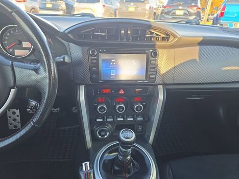 Used 2016 Subaru BRZ Limited w/ Popular Package #2 image 22