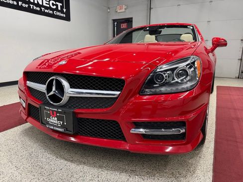 Used 2013 Mercedes-Benz SLK 350 image 6