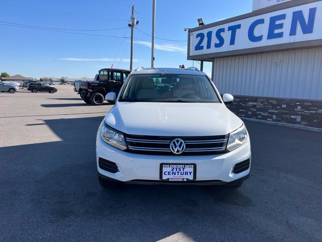 Used 2017 Volkswagen Tiguan Wolfsburg Edition FWD image 4