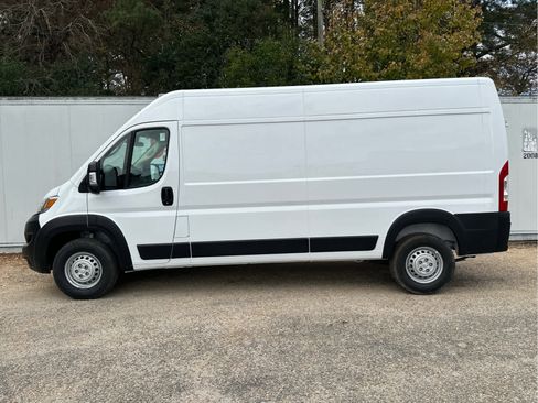New 2026 RAM ProMaster 2500 image 7