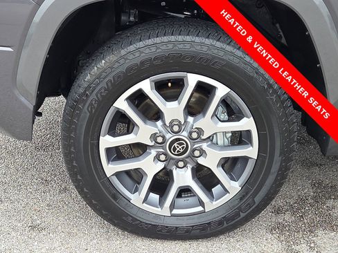 Used 2024 Toyota Tundra 1794 Edition AWD/4WD image 7