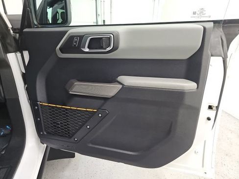 Used 2022 Ford Bronco Badlands w/ Sasquatch Package AWD/4WD image 35
