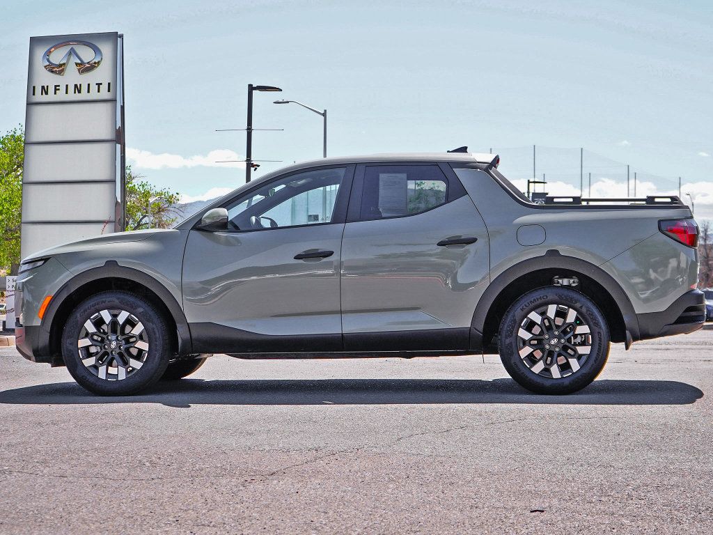 Used 2026 Hyundai Santa Cruz SE FWD image 5