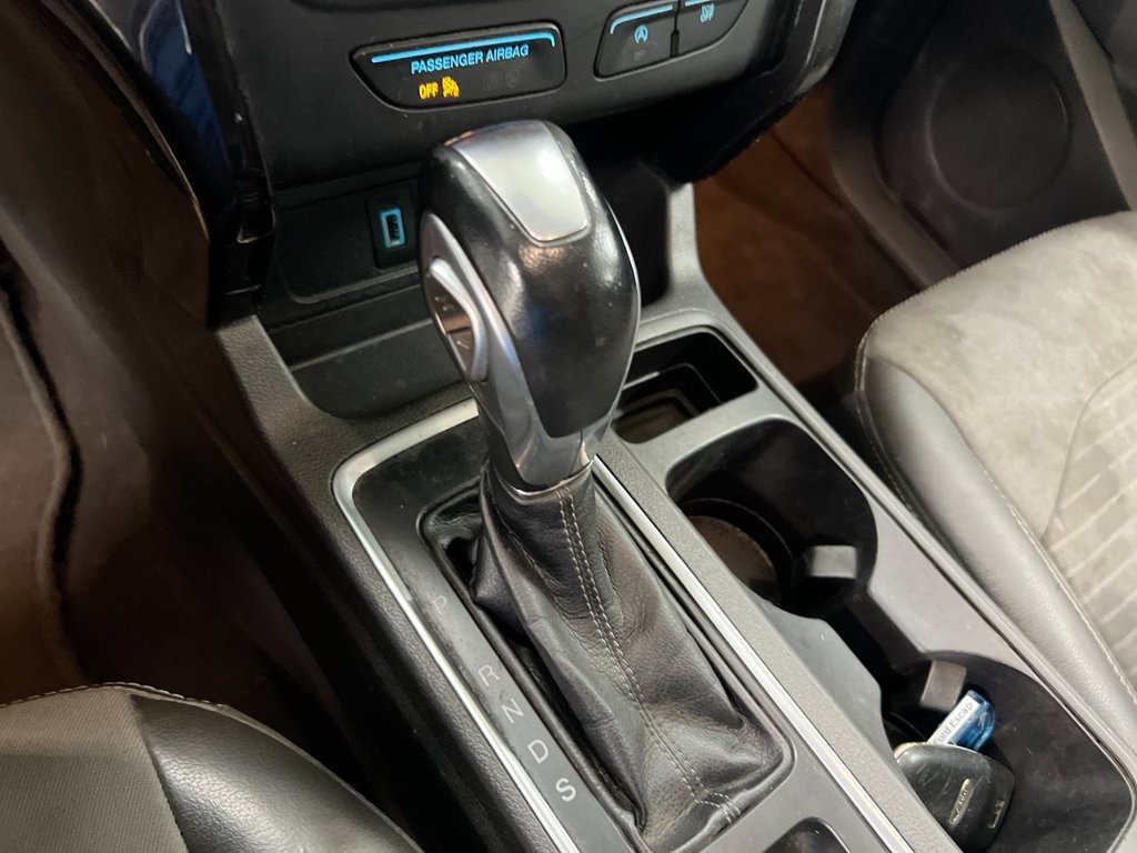 Used 2019 Ford Escape SE FWD image 17