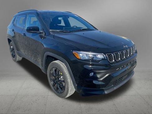 New 2026 Jeep Compass Latitude image 1