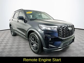 Used 2025 Ford Explorer ST w/ Sun And Sound Package AWD/4WD video 3