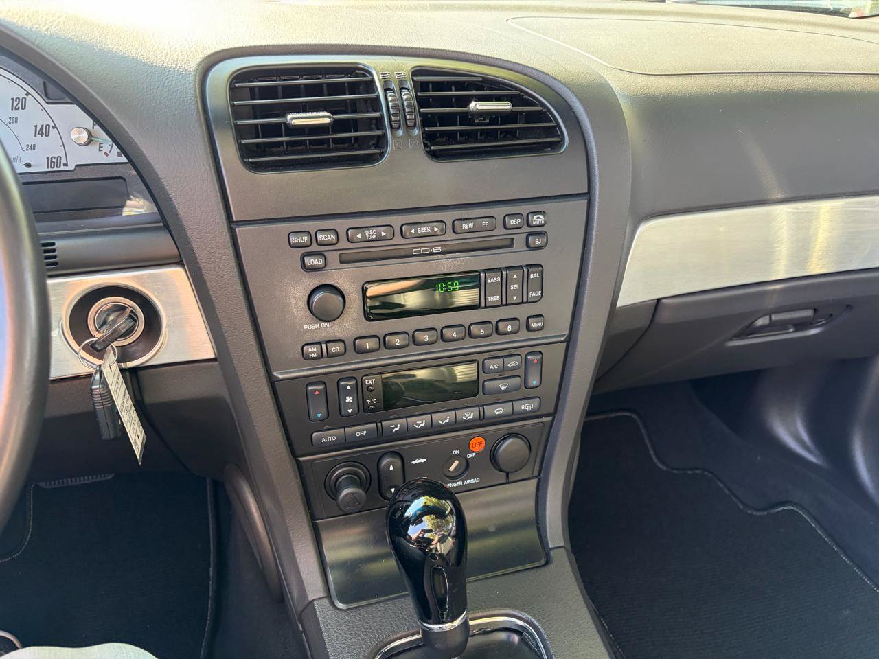 Used 2002 Ford Thunderbird RWD image 16