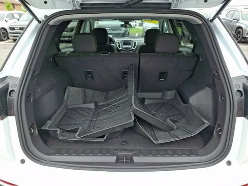 Used 2023 Chevrolet Equinox LT w/ LPO, Floor Liner Package AWD/4WD image 28