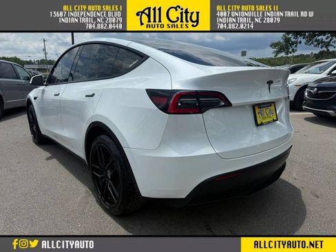 Used 2021 Tesla Model Y Long Range AWD/4WD image 5