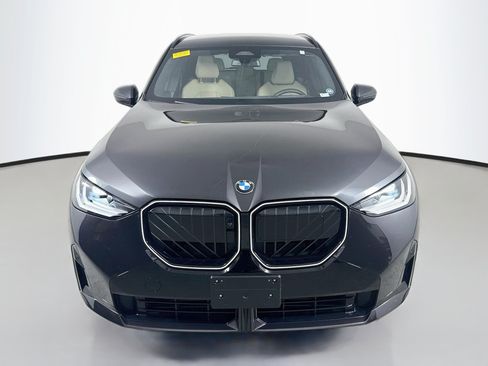 Used 2025 BMW X3 xDrive30i w/ Premium Package AWD/4WD image 2