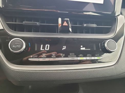 Used 2023 Toyota Corolla LE image 24