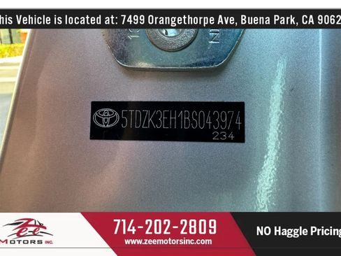 Used 2011 Toyota Highlander 2WD w/ Tech Pkg image 62