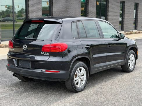 Used 2013 Volkswagen Tiguan S AWD/4WD image 2