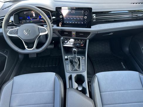 New 2026 Volkswagen Jetta SE FWD image 11