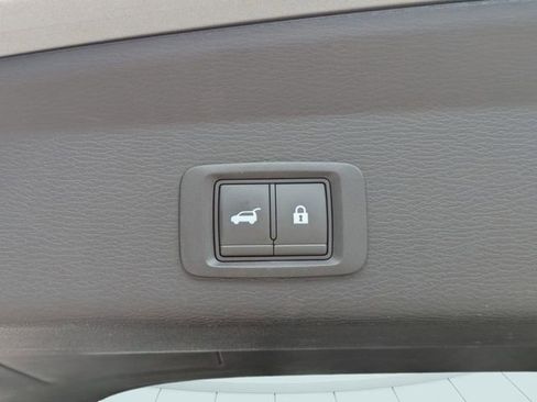 Used 2022 Mitsubishi Outlander SEL Black Edition image 14