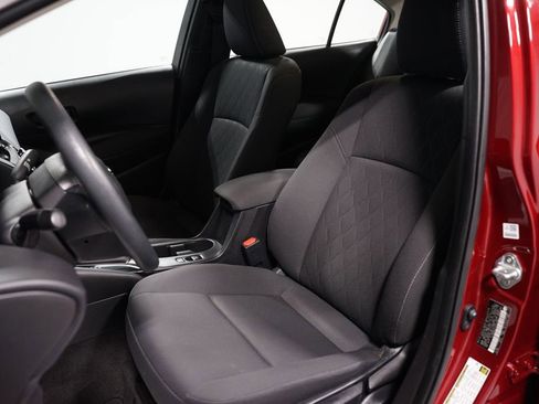 Certified 2025 Toyota Corolla LE image 24