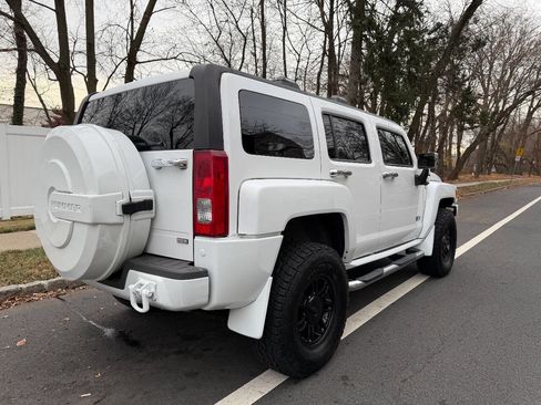 Used 2007 HUMMER H3 image 5