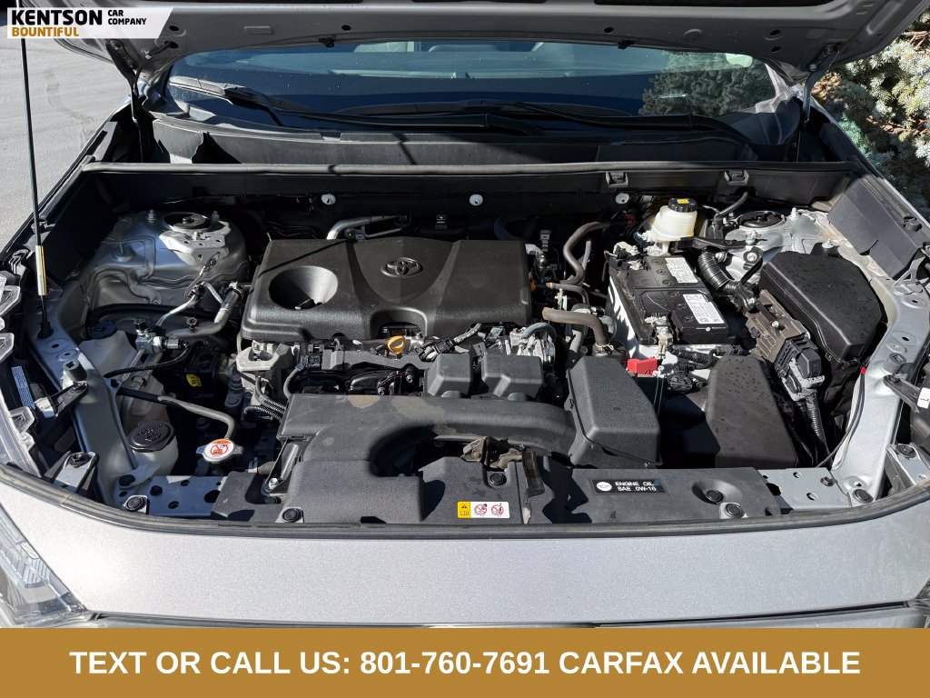 Used 2023 Toyota RAV4 XLE AWD/4WD image 32