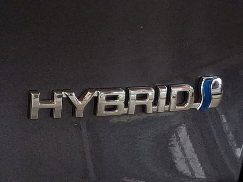 Used 2024 Toyota RAV4 LE image 30