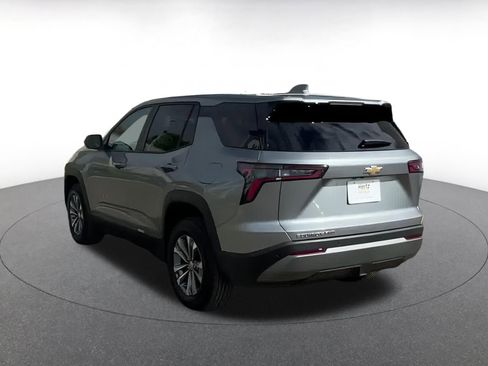 Used 2025 Chevrolet Equinox LT image 11