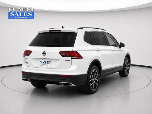 Used 2019 Volkswagen Tiguan SE AWD/4WD image 7