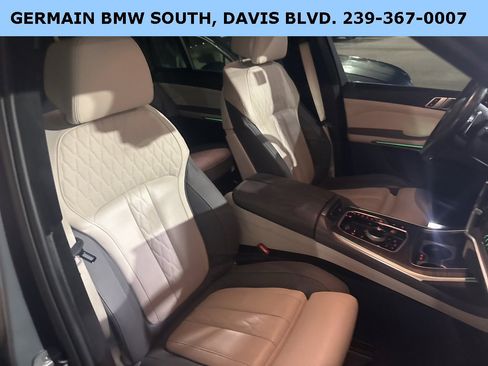 Certified 2023 BMW X7 xDrive40i w/ Executive Package image 19